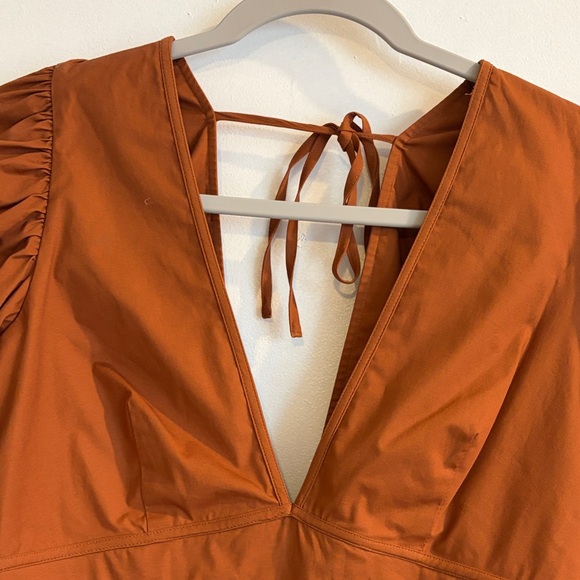 STAUD Luna Top   Peplum V-Neck Blouse - Women - Picture 3 of 9